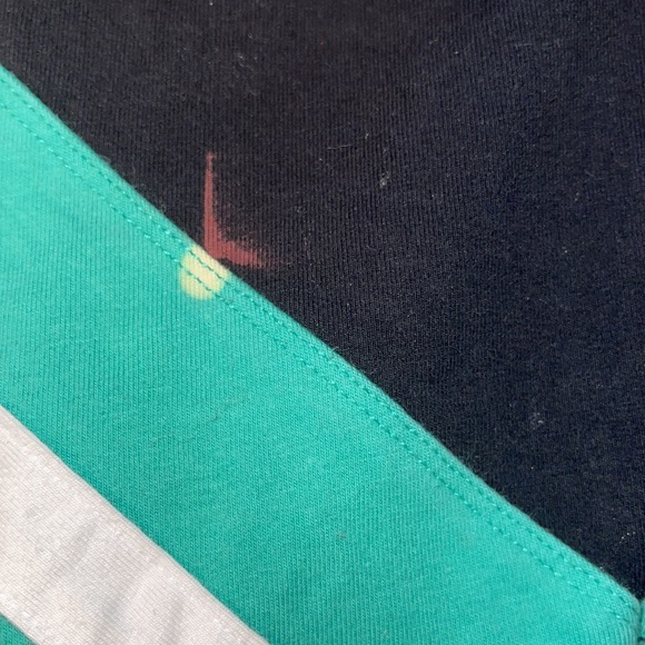 Meet your Posher, Wendy - Picture 2 of 2